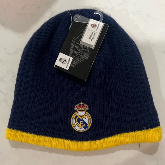 Real Madrid Blue and Yellow Knit Hats - Picture 1 of 8